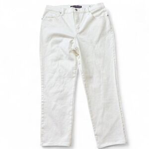 Gloria Vanderbilt Amanda White Denim Straight Leg Jeans, Women's Size 12 Short